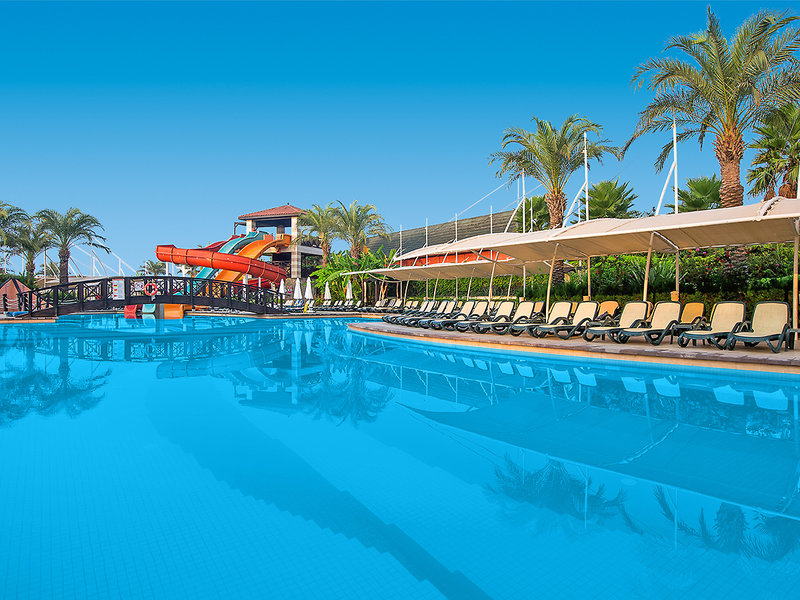 Crystal Family Resort & Spa 5