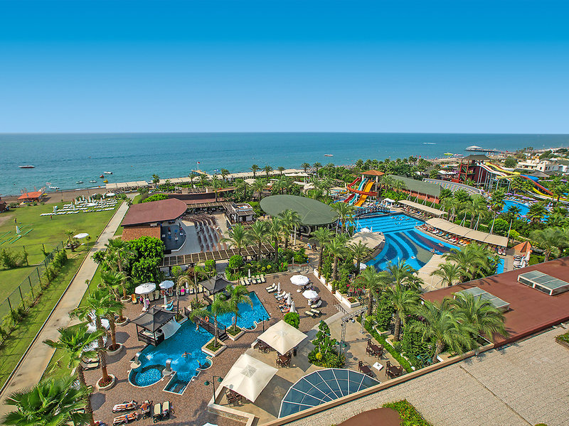 Crystal Family Resort & Spa 15