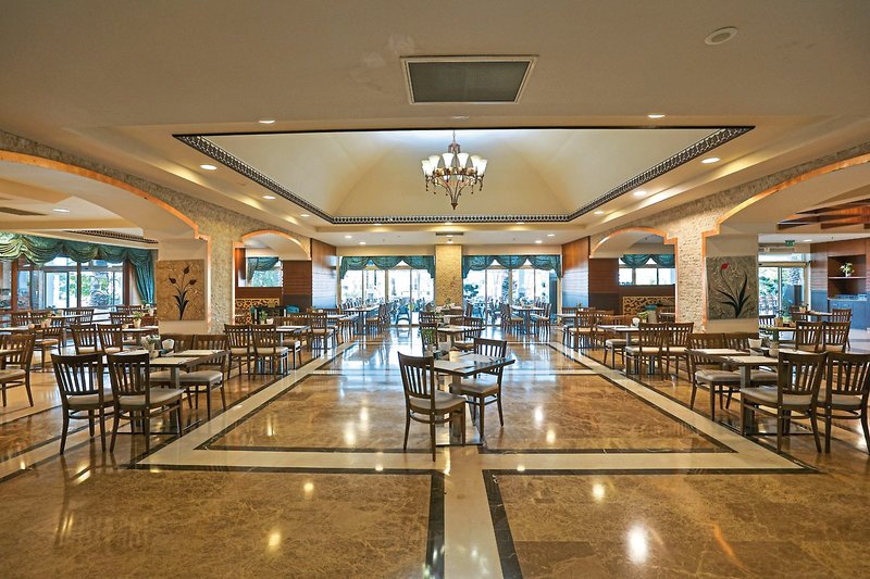 Crystal Family Resort & Spa 17