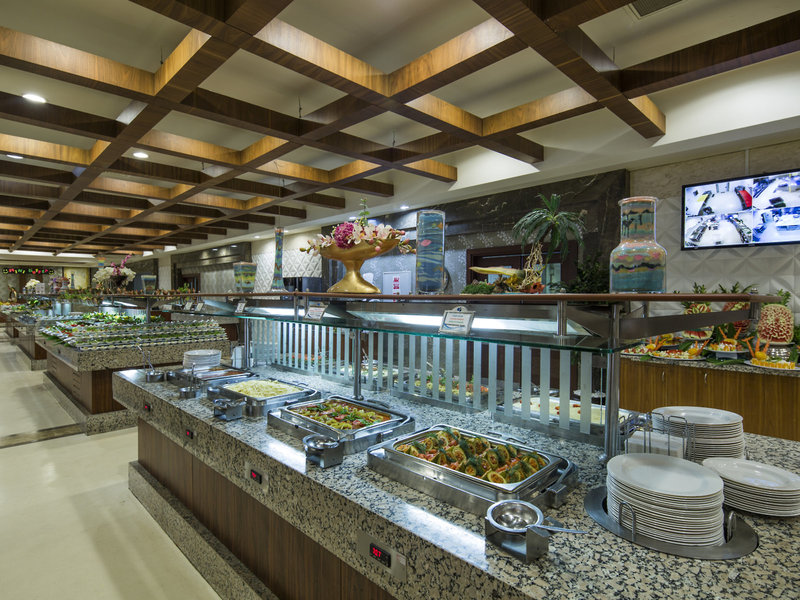 Crystal Family Resort & Spa 35