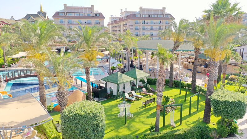 Crystal Family Resort & Spa 26