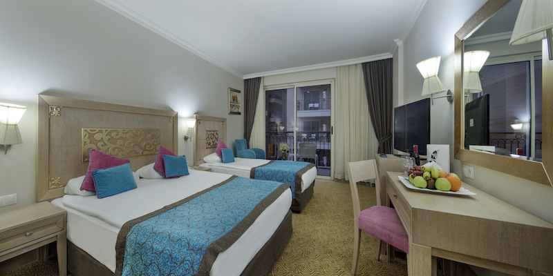 Crystal Family Resort & Spa 76