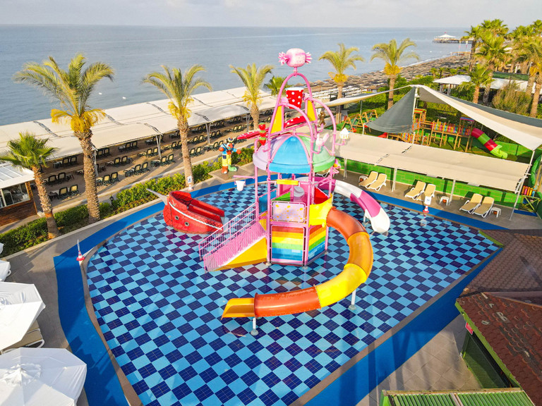 Crystal Family Resort & Spa 96