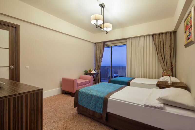 Crystal Family Resort & Spa 88