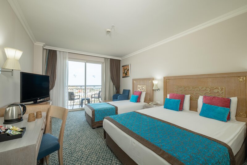 Crystal Family Resort 34