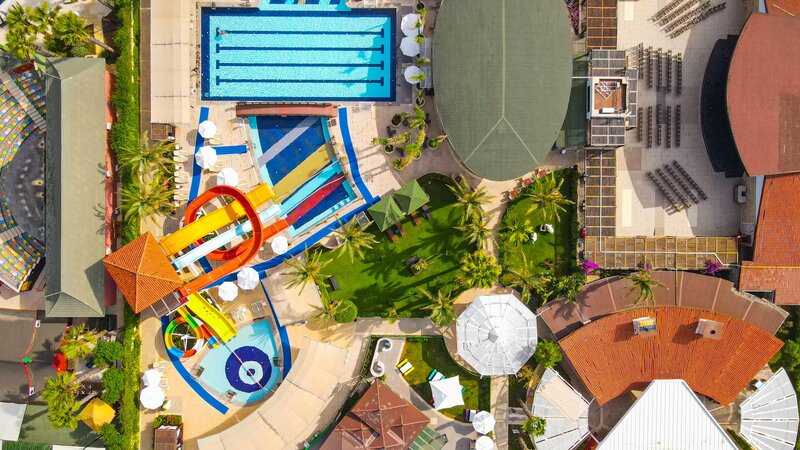 Crystal Family Resort 58
