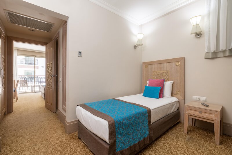 Crystal Family Resort 70