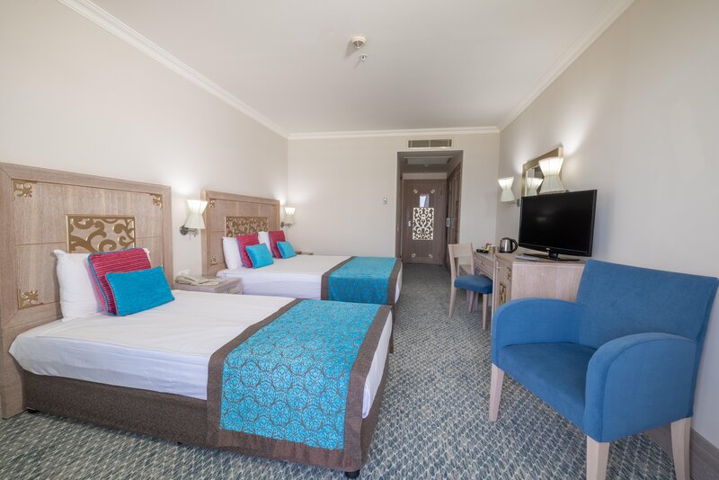 Crystal Family Resort 73
