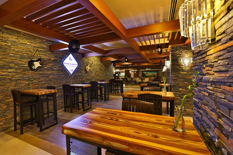 Crystal Family Resort 81