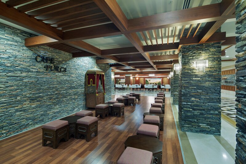 Crystal Family Resort 83