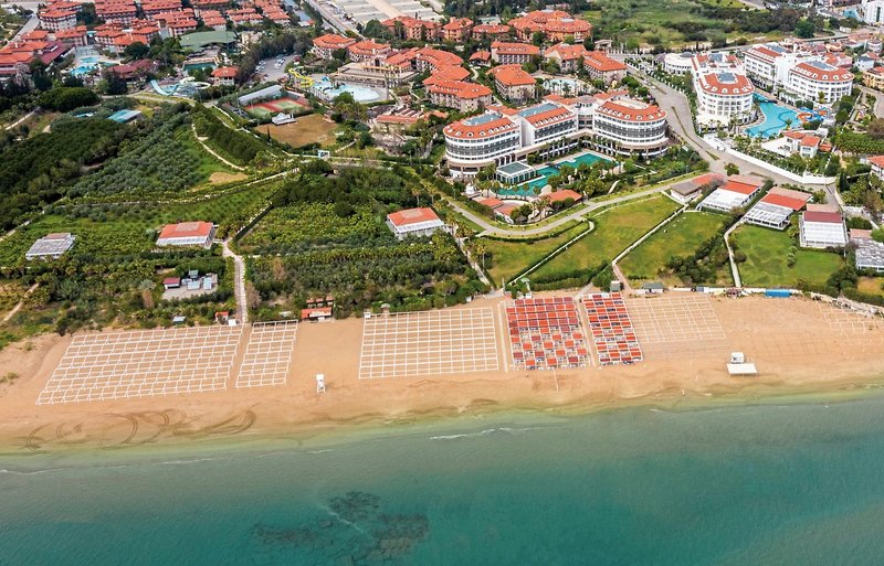 Alba Royal Hotel 2