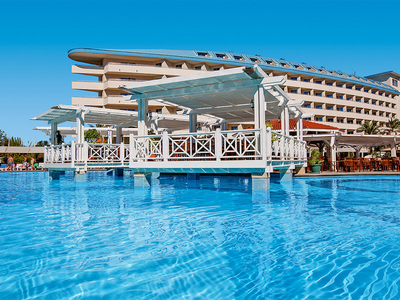 Crystal Admiral Resort Suites & Spa 13