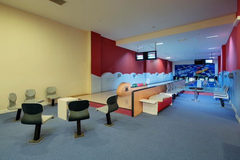 Crystal Admiral Resort Suites & Spa 26