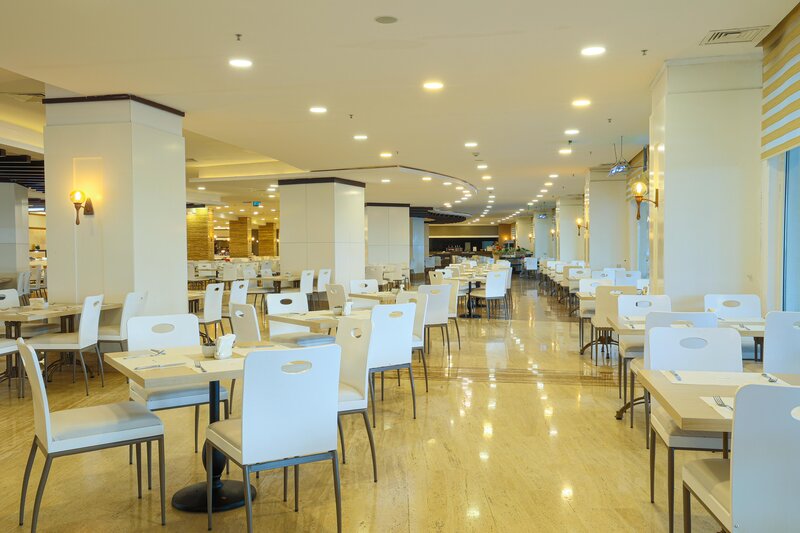 Crystal Admiral Resort Suites & Spa 40