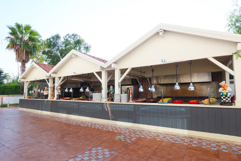 Crystal Admiral Resort Suites & Spa 42