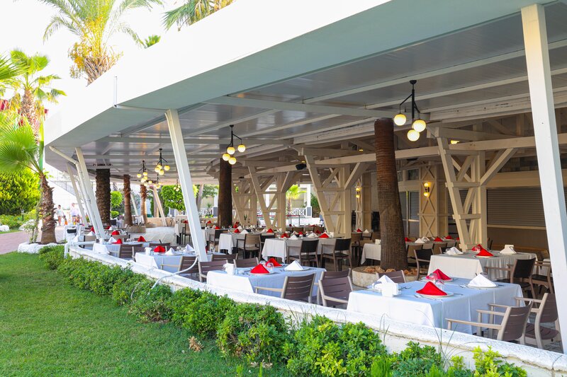 Crystal Admiral Resort Suites & Spa 82