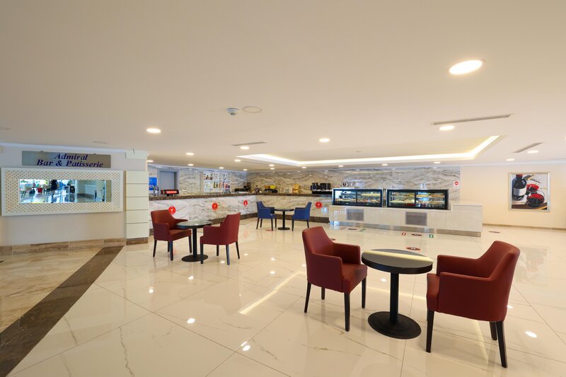 Crystal Admiral Resort Suites & Spa 91