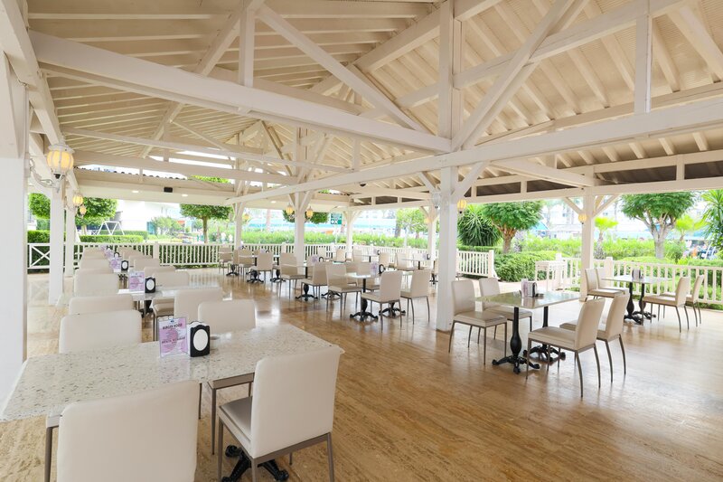 Crystal Admiral Resort Suites & Spa 94