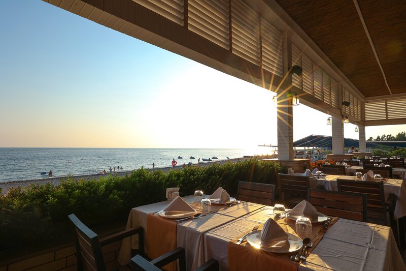 Crystal Admiral Resort Suites & Spa 101