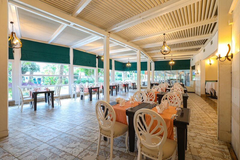 Crystal Admiral Resort Suites & Spa 106