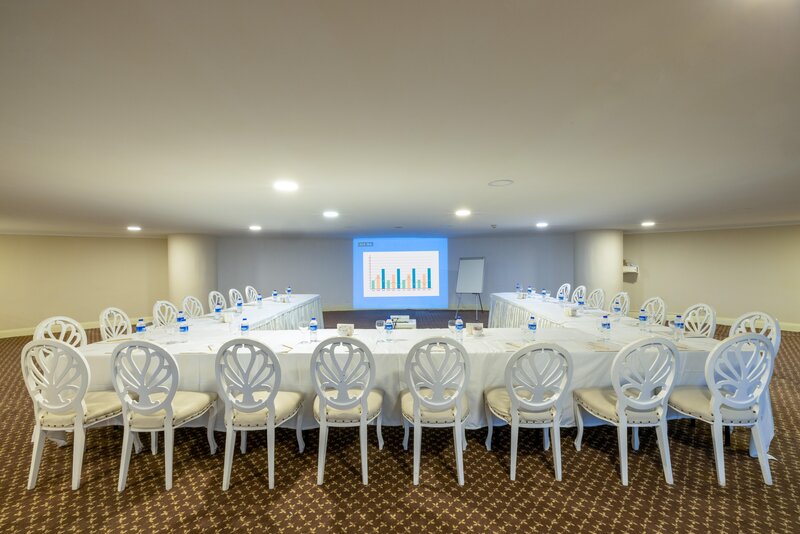 Crystal Admiral Resort Suites & Spa 122