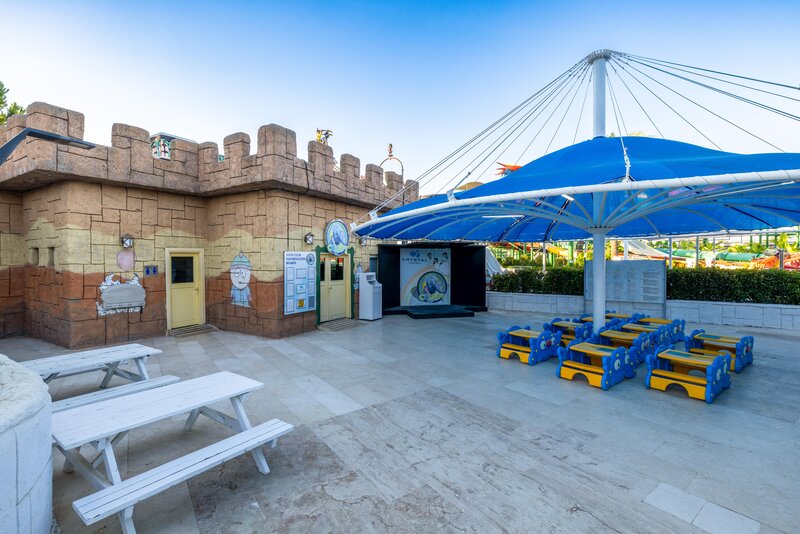 Crystal Admiral Resort Suites & Spa 126