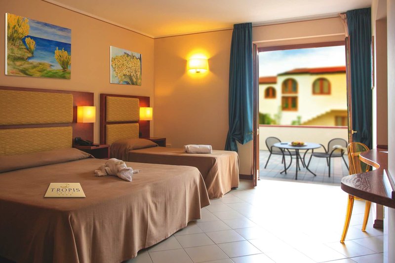 Hotel Tropis 13