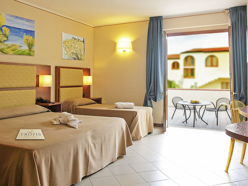 Hotel Tropis 4