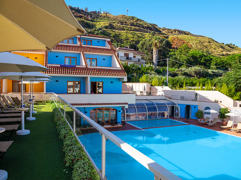 Hotel Tropis 10