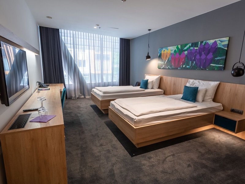 Academia Hotel 50