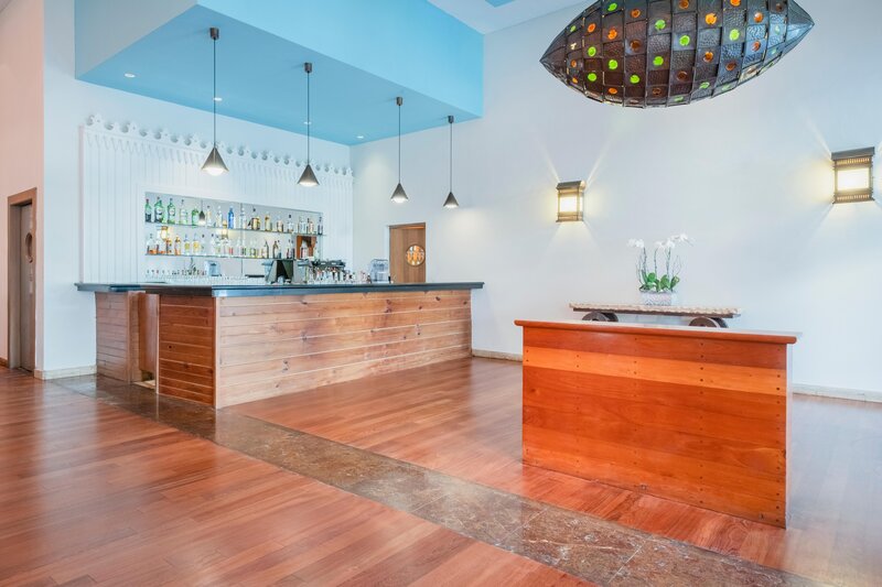 Iberostar Rose Hall Beach 32