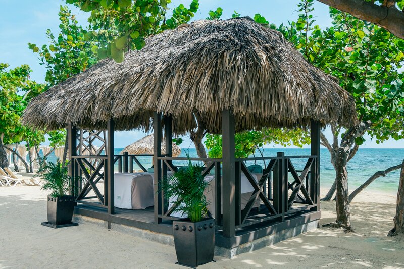 Iberostar Rose Hall Beach 39