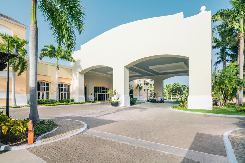 Iberostar Rose Hall Beach 48