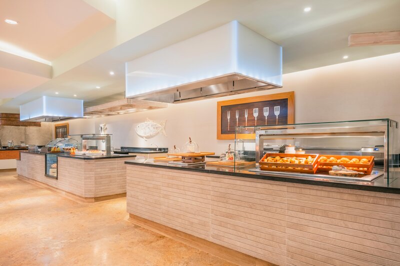 Iberostar Waves Rose Hall Beach 35