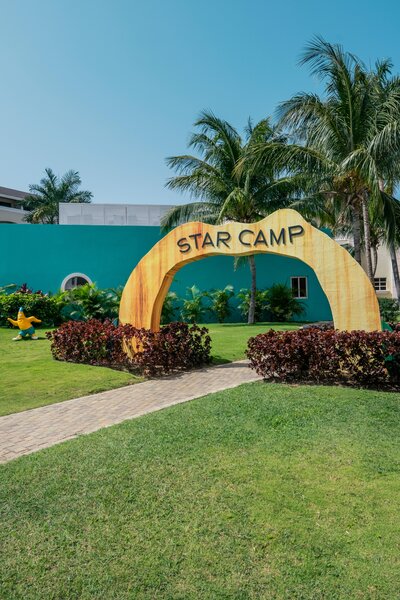 Iberostar Waves Rose Hall Beach 40