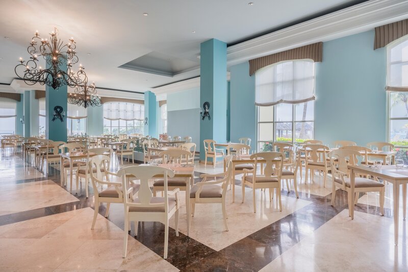 Iberostar Waves Rose Hall Beach 98