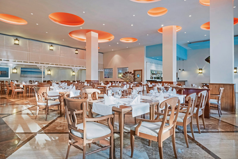 Iberostar Waves Rose Hall Beach 23