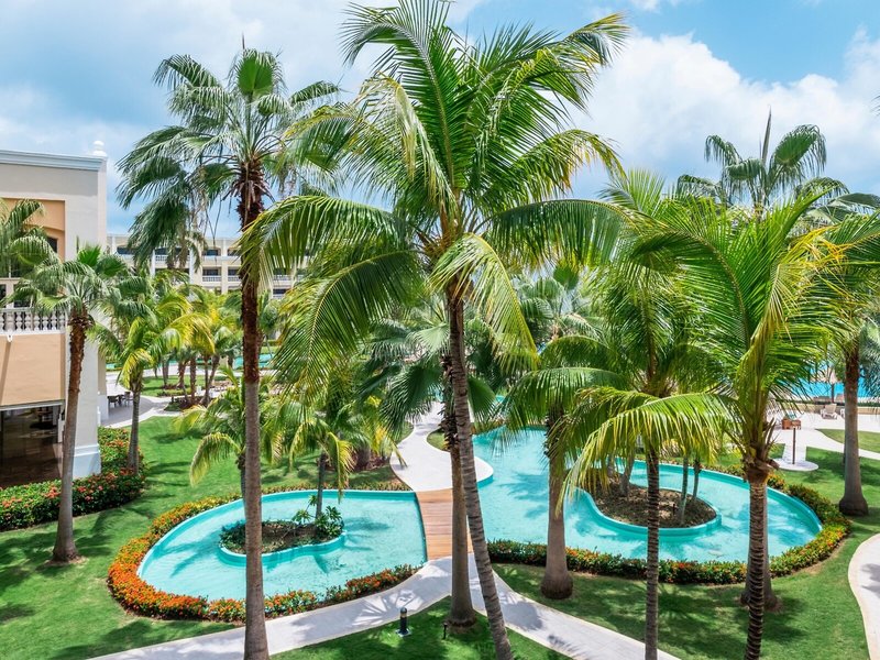 Iberostar Rose Hall Beach 6