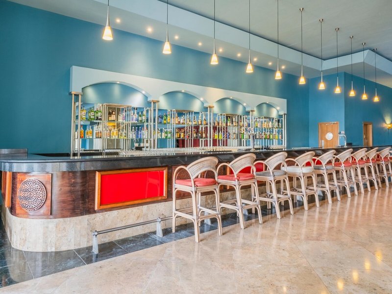 Iberostar Rose Hall Beach 12