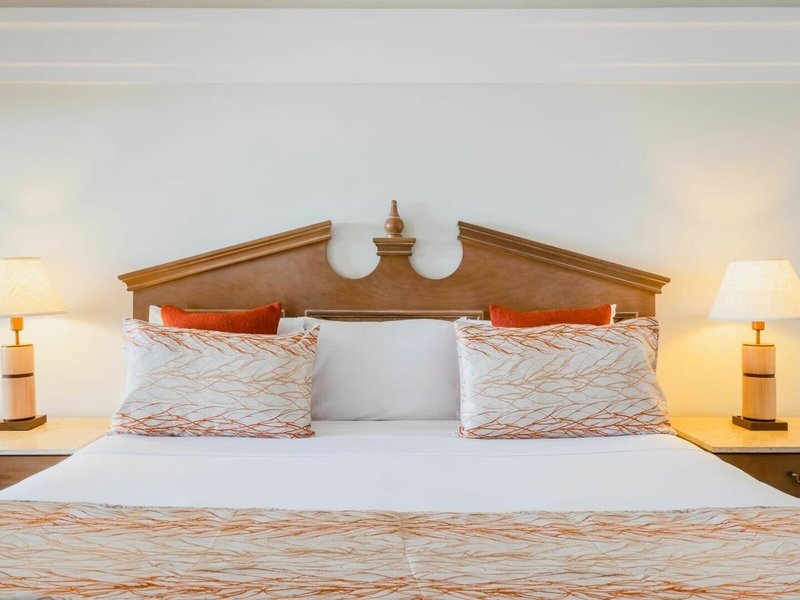 Iberostar Rose Hall Beach 41