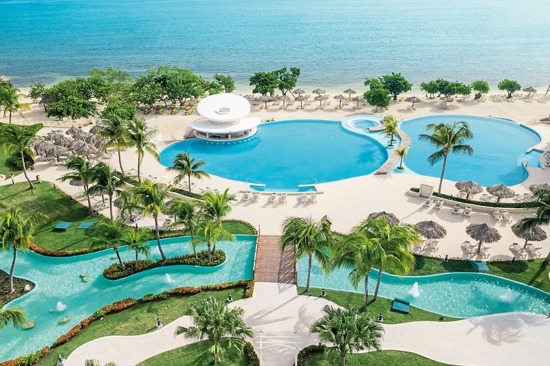 Iberostar Waves Rose Hall Beach 8
