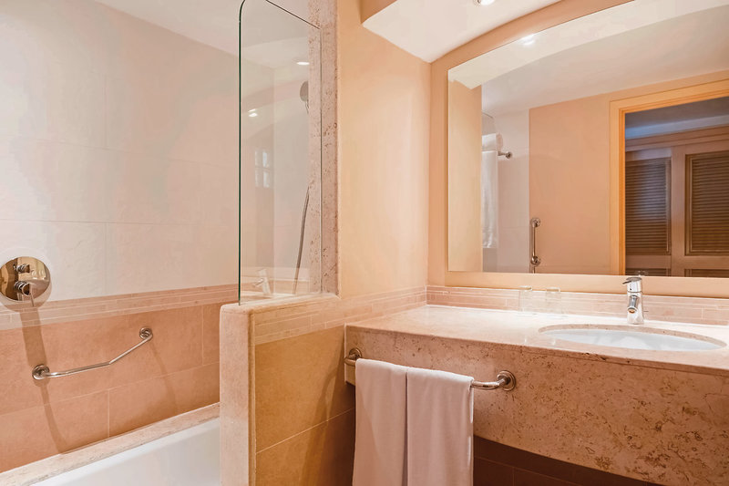 Iberostar Waves Rose Hall Beach 20