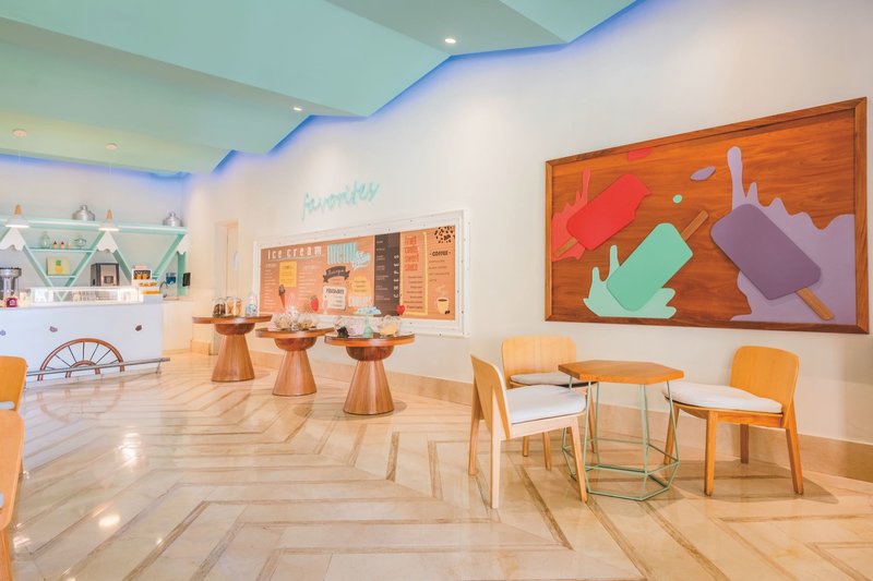 Iberostar Waves Rose Hall Beach 10