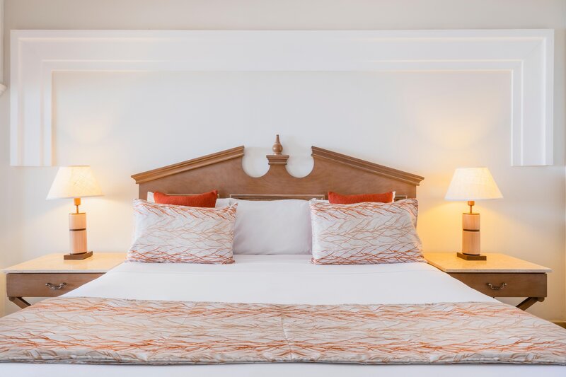 Iberostar Rose Hall Beach 23