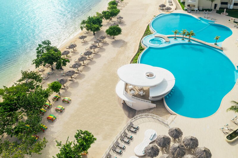 Iberostar Rose Hall Beach 3