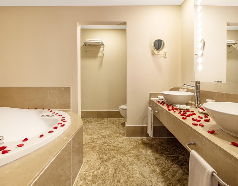 Spice Hotel & Spa 84