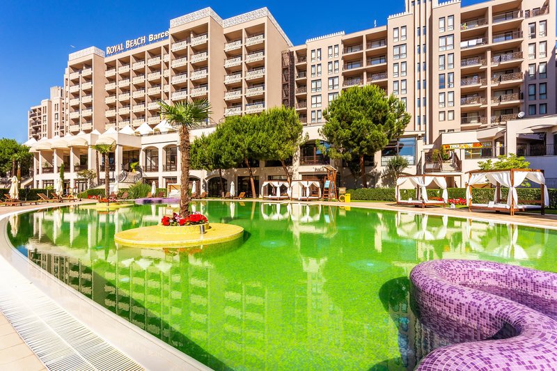 Barcelo Royal Beach 4