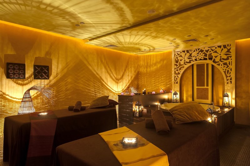 Barcelo Royal Beach 38