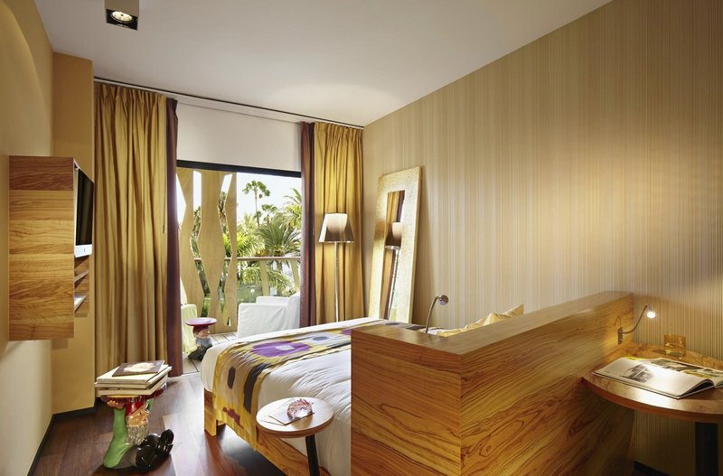 Bohemia Suites & Spa 13