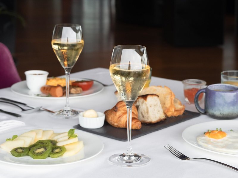 Bohemia Suites & Spa 27